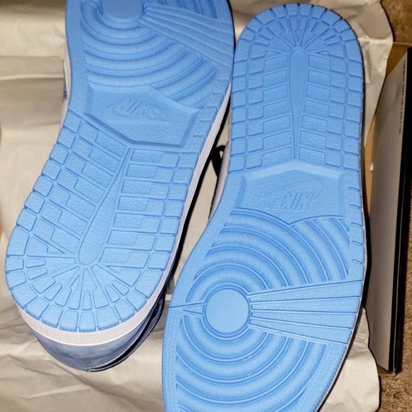 Jordan retro 1 - Picture 3 of 3